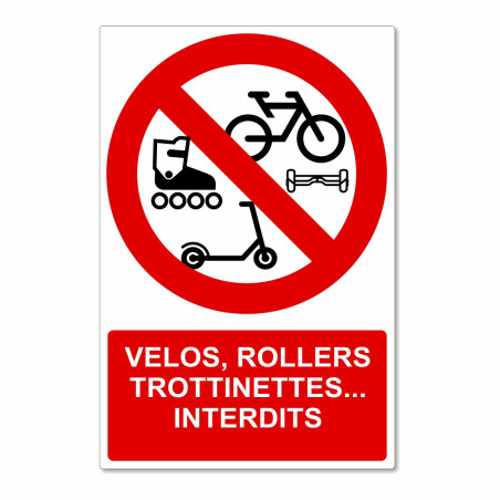 Panneau vélos, rollers, trottinettes interdits