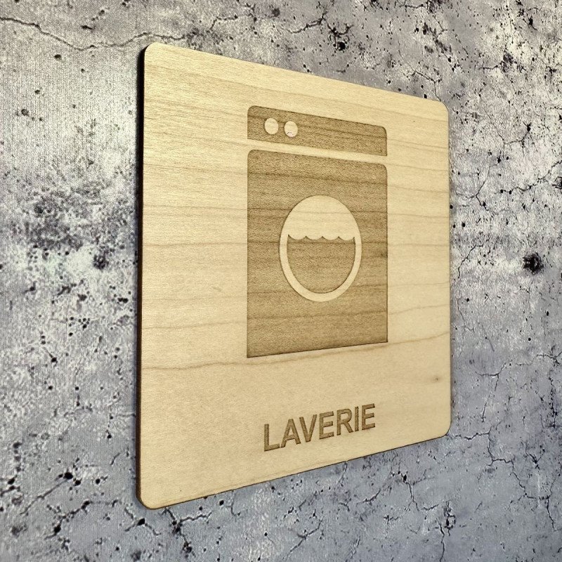 Plaque en bois gravée laverie
