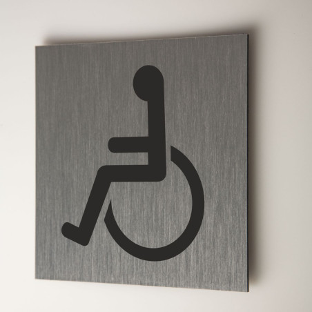 Plaque en métal brossé handicapées