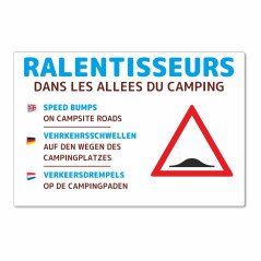 Panneau ralentisseurs dans les allées du camping