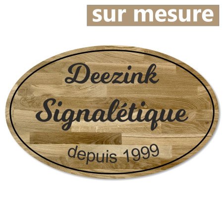 Enseigne ovale en chêne gravée