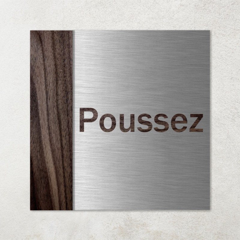 Plaque poussez en bois et métal composite