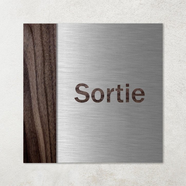 Plaque sortie en bois et métal composite