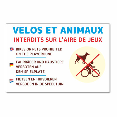 Panneau vélos et animaux interdits sur l'aire de jeux