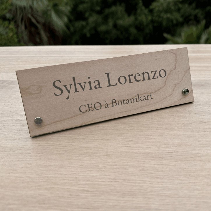 Porte-Nom Personnalisé en Bois pour Bureau Moderne Porte-Nom Personnalisé en Bois pour Bureau Moderne