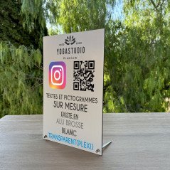 Totem de Table Grand Format – Aluminium, Plexiglas ou Composite Blanc