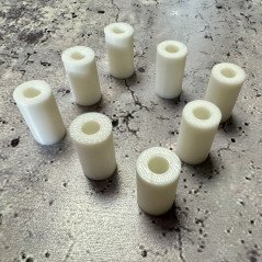 Lot de 8 entretoises en plastique pour surélever votre signalétique