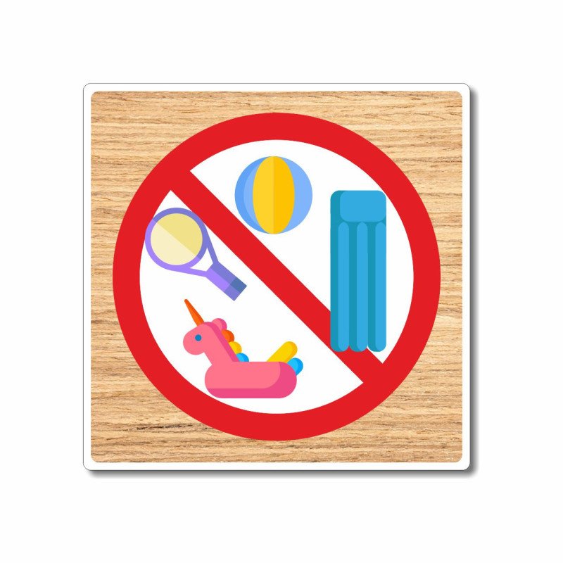 Panneau jeux interdits dans la piscine