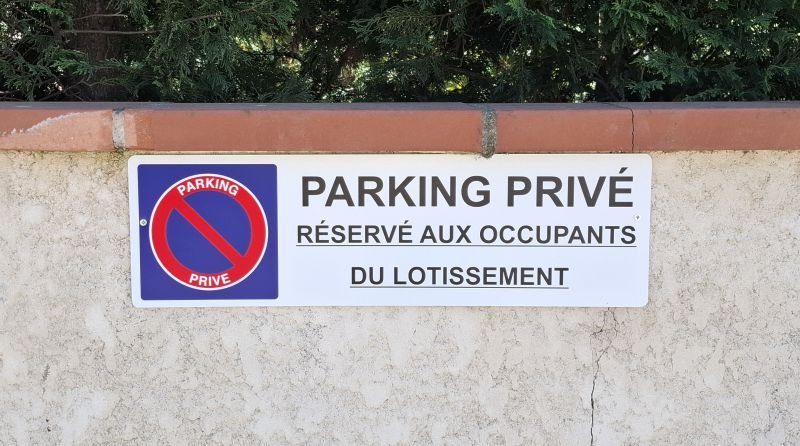 Parking privé réservé Lotissement